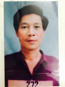 Hung thủ giết người Trương Đình Khôi (đổi tên thành Lê Minh Sơn) - theo thông báo truy tìm của Công an Bình Thuận - Ảnh: Hoàng Điệp chụp lại