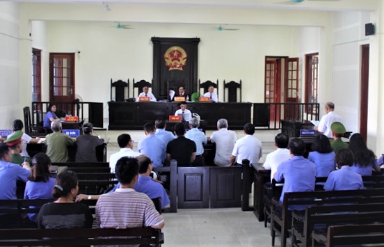 Tòa án nhân dân tỉnh Nghệ An tổ chức xét xử phiên tòa dân sự